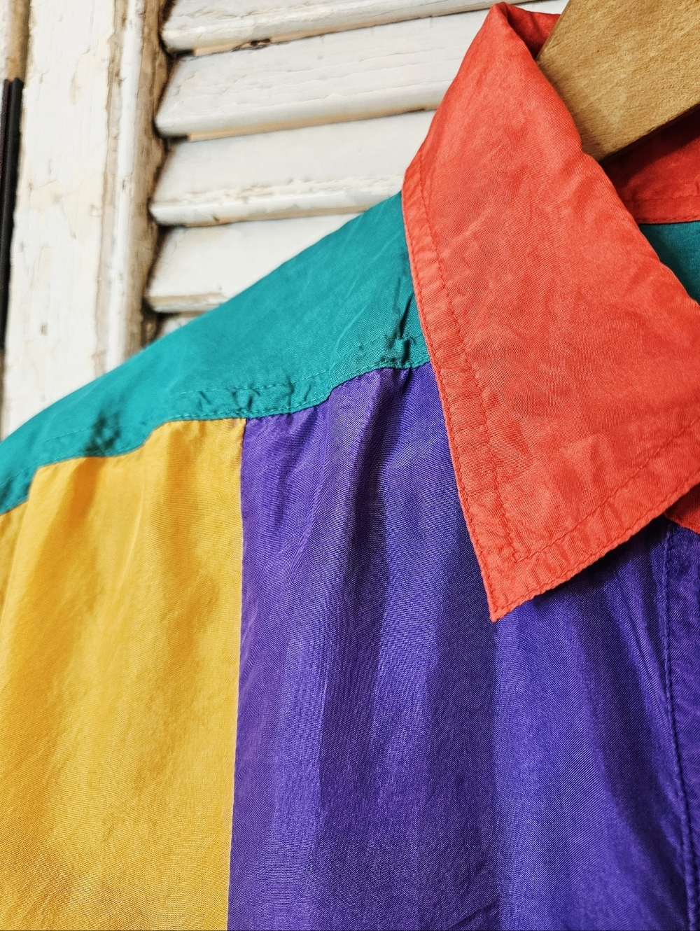 Vintage 90s 100% Silk Colourblock Blouse Red, Purple, Yellow Small *flaws* - Picture 5 of 16